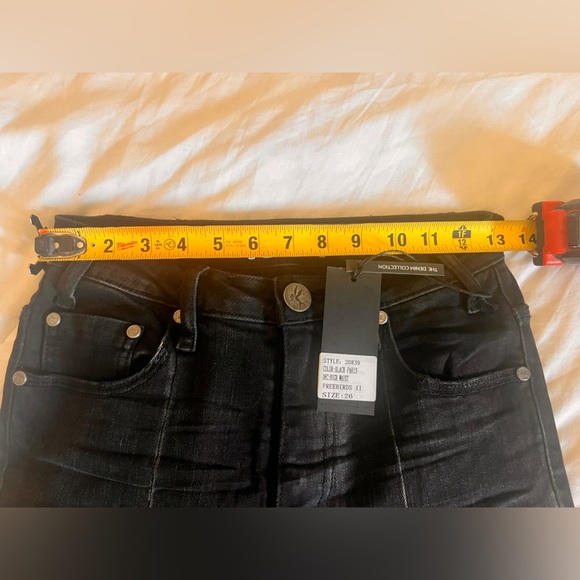 One Teaspoon Freebirds Black Ankle Cropped Jeans stretched hip to hip 14" - Picture 4 of 6